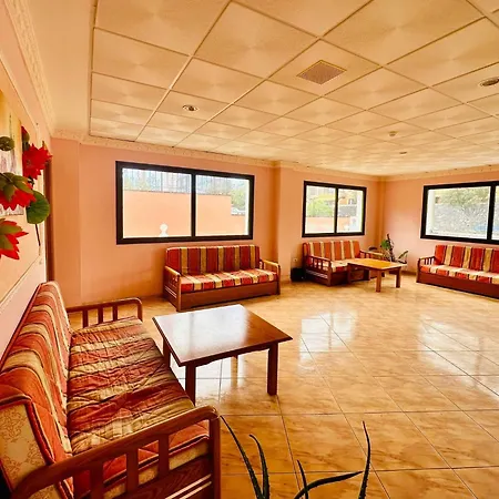 Ocean-View Studio With Pool Access Apartamento Costa del Silencio